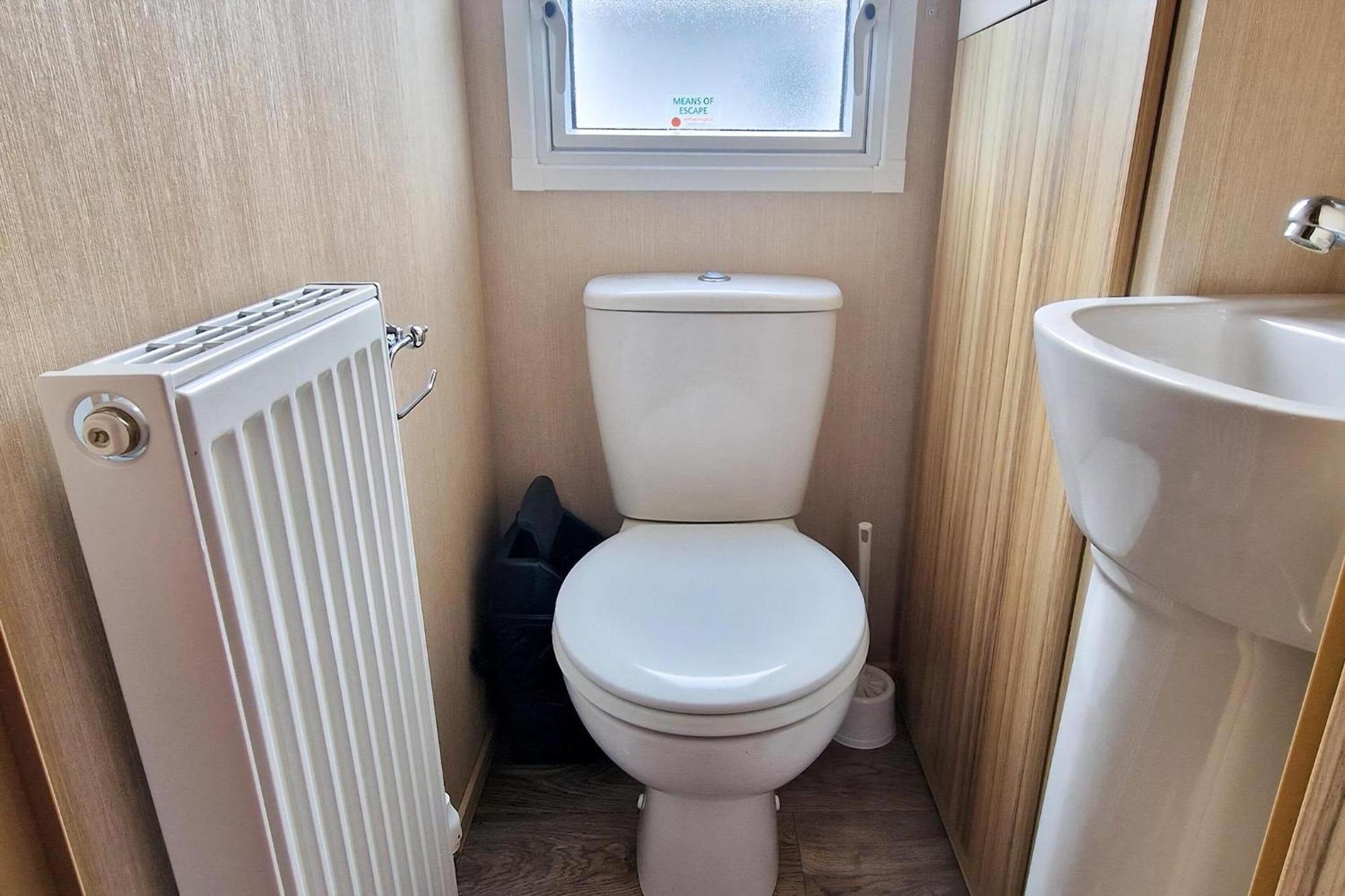 8 Berth Caravan For Hire At Manor Park Near To A Great Beach Ref 23041C Hunstanton Εξωτερικό φωτογραφία
