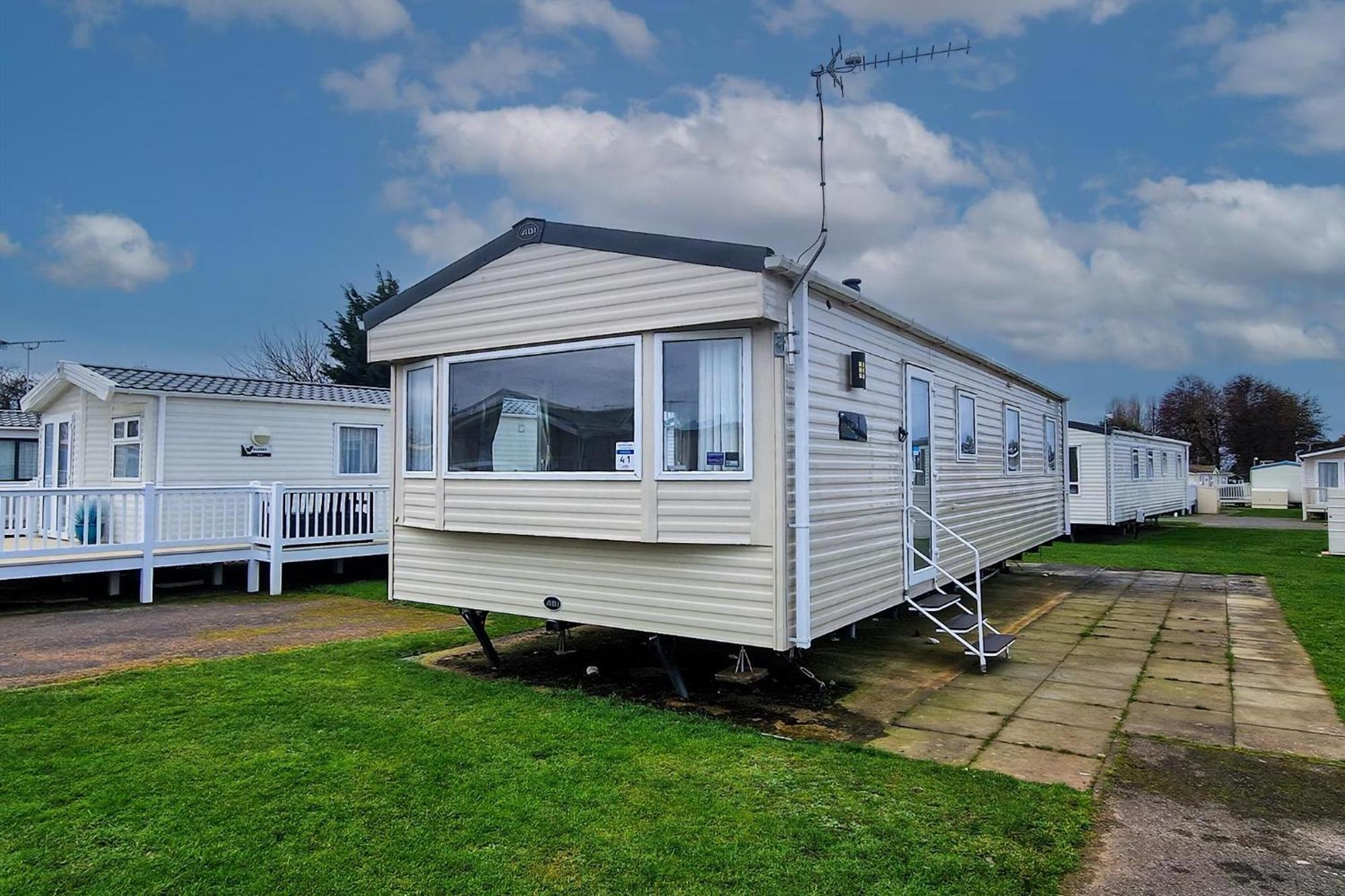 8 Berth Caravan For Hire At Manor Park Near To A Great Beach Ref 23041C Hunstanton Εξωτερικό φωτογραφία